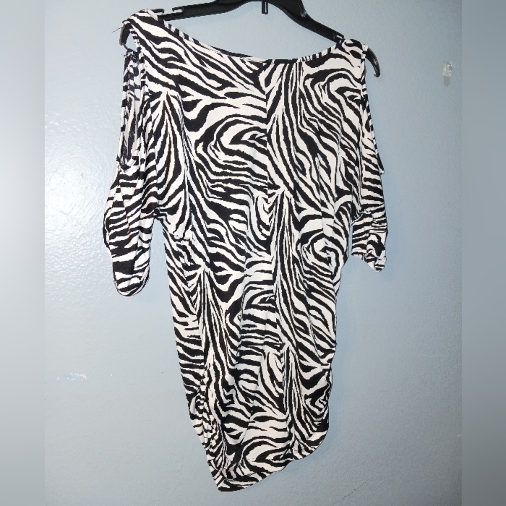 Zebra shirt